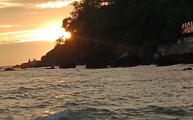 Luiza Guest House